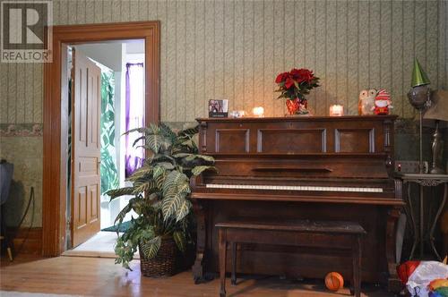 31 King Street East, Lambton Shores, ON - Indoor Photo Showing Other Room