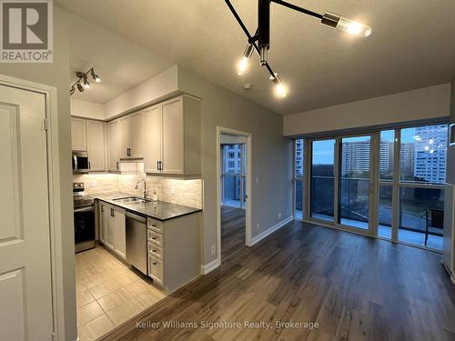 601 - 60 Absolute Avenue, Mississauga (City Centre), ON - Indoor Photo Showing Kitchen