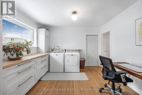 175 Woodland Drive, Midland, ON - Indoor Photo Showing Laundry Room