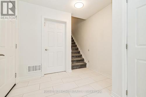 912 Messor Crescent, Ottawa, ON - Indoor Photo Showing Other Room