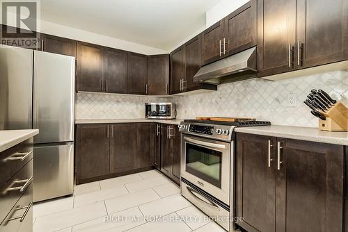 912 Messor Crescent, Ottawa, ON - Indoor Photo Showing Kitchen