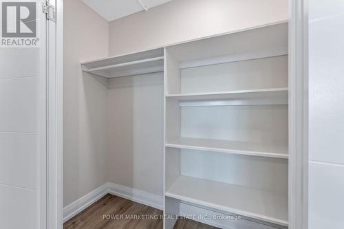 611 - 2000 Jasmine Crescent, Ottawa, ON - Indoor With Storage