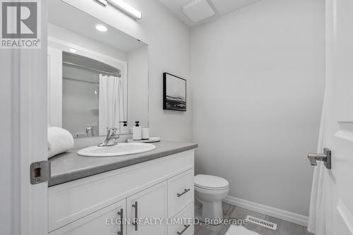 128 Graydon Drive, South-West Oxford (Mount Elgin), ON - Indoor Photo Showing Bathroom