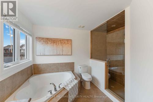 580 Sunlit Circle, Ottawa, ON - Indoor Photo Showing Bathroom