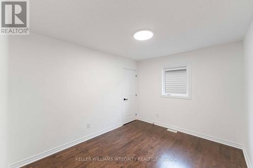 580 Sunlit Circle, Ottawa, ON - Indoor Photo Showing Other Room