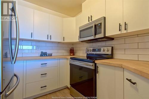 540 Ouellette Avenue Unit# 7E, Windsor, ON - Indoor Photo Showing Kitchen