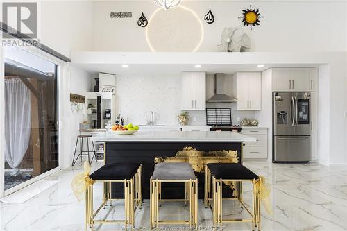 59 Clara Crescent, Chatham, ON - Indoor Photo Showing Kitchen