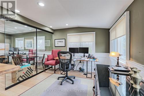 15037 Yonge Street, Aurora, ON - Indoor Photo Showing Office