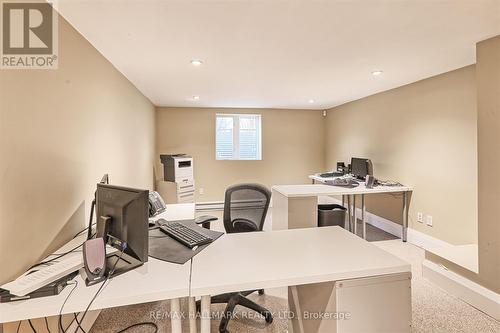 15037 Yonge Street, Aurora, ON - Indoor Photo Showing Office