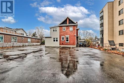 15037 Yonge Street, Aurora, ON - Outdoor