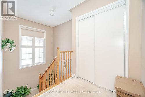 77 Winners Circle, Brampton, ON - Indoor Photo Showing Other Room