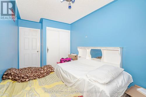 77 Winners Circle, Brampton, ON - Indoor Photo Showing Bedroom