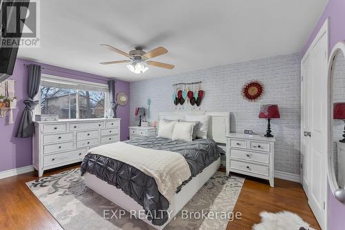 3422 Rittenhouse Road, Lincoln (980 - Lincoln-Jordan/Vineland), ON - Indoor Photo Showing Bedroom