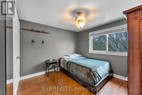 3422 Rittenhouse Road, Lincoln (980 - Lincoln-Jordan/Vineland), ON - Indoor Photo Showing Bedroom