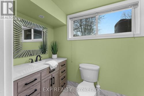 3422 Rittenhouse Road, Lincoln (980 - Lincoln-Jordan/Vineland), ON - Indoor Photo Showing Bathroom