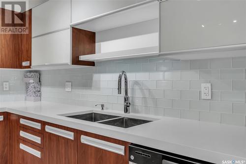 1803 1015 Patrick Crescent, Saskatoon, SK - Indoor Photo Showing Kitchen With Double Sink With Upgraded Kitchen