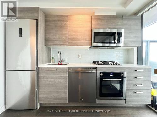 2805 - 11 Charlotte Street, Toronto, ON - Indoor Photo Showing Kitchen With Stainless Steel Kitchen