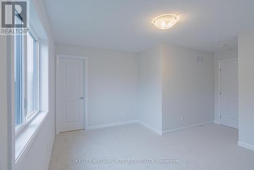 275 Elsie Macgill Walk, Ottawa, ON - Indoor Photo Showing Other Room