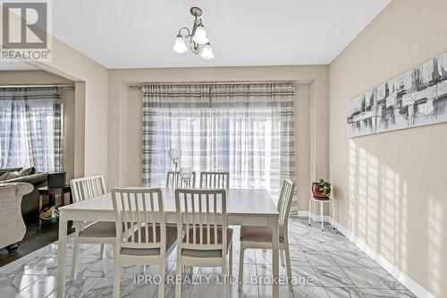 286 Dalgleish Trail, Hamilton, ON - Indoor Photo Showing Dining Room