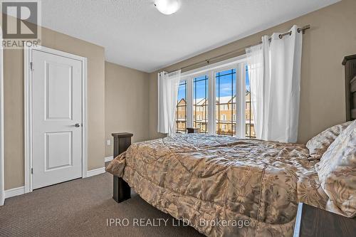 286 Dalgleish Trail, Hamilton, ON - Indoor Photo Showing Bedroom