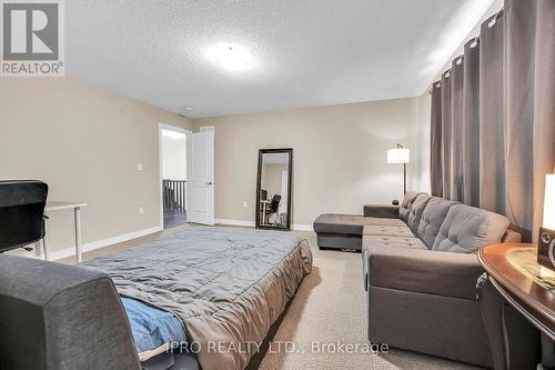 286 Dalgleish Trail, Hamilton, ON - Indoor Photo Showing Bedroom