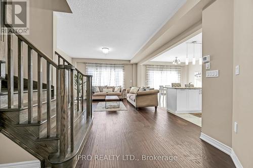 286 Dalgleish Trail, Hamilton, ON - Indoor Photo Showing Other Room