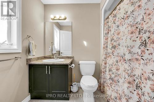 286 Dalgleish Trail, Hamilton, ON - Indoor Photo Showing Bathroom