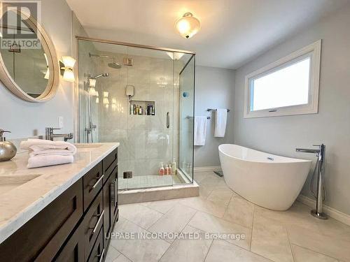 29 Mattawa Crescent, Ottawa, ON - Indoor Photo Showing Bathroom