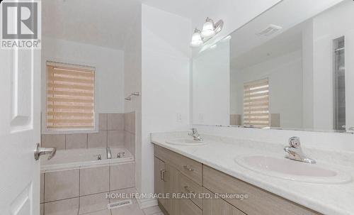 86 Enford Crescent, Brampton, ON - Indoor Photo Showing Bathroom