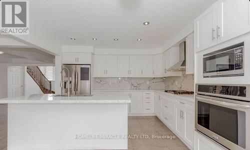 86 Enford Crescent, Brampton, ON - Indoor Photo Showing Kitchen