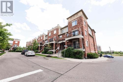 25 - 51 Hays Boulevard, Oakville, ON - Outdoor With Facade