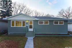 104 Garnet STREET  Regina, SK S4R 3S1