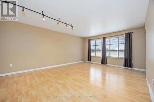 317 Trudeau Drive, Sarnia, ON - Indoor Photo Showing Other Room