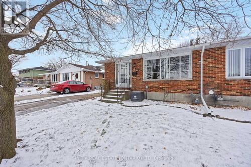 317 Trudeau Drive, Sarnia, ON - Outdoor