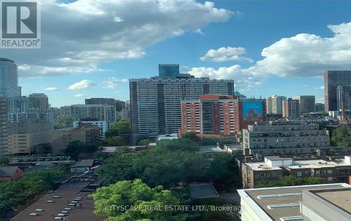 1404 - 285 Mutual Street, Toronto, ON - Outdoor With View