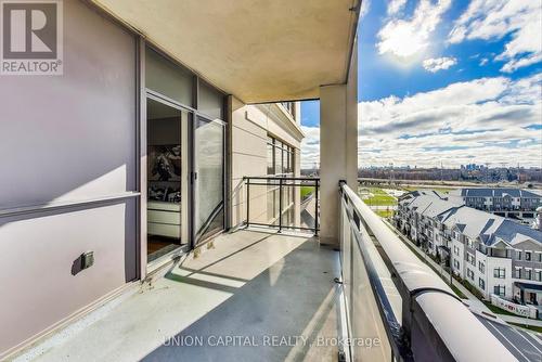 906 - 51 Saddlecreek Drive W, Markham, ON - Outdoor With View