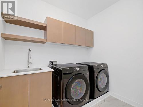 444 Turmeric Court, Ottawa, ON - Indoor Photo Showing Laundry Room