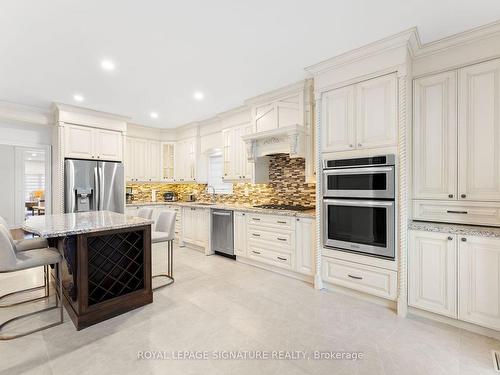 253 Byng Ave, Toronto, ON - Indoor Photo Showing Kitchen With Upgraded Kitchen