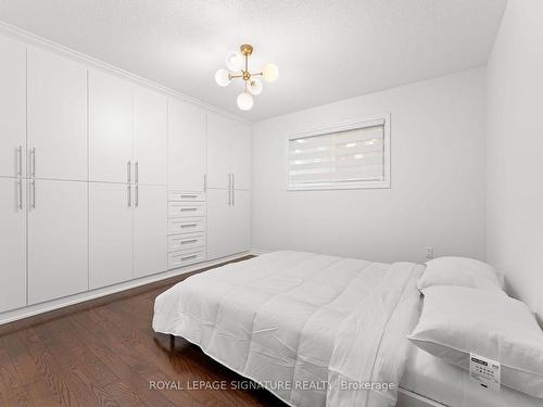 253 Byng Ave, Toronto, ON - Indoor Photo Showing Bedroom