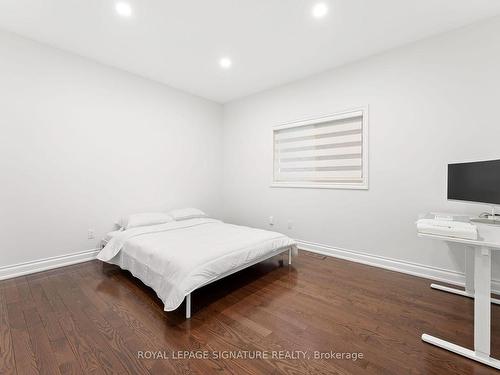 253 Byng Ave, Toronto, ON - Indoor Photo Showing Bedroom