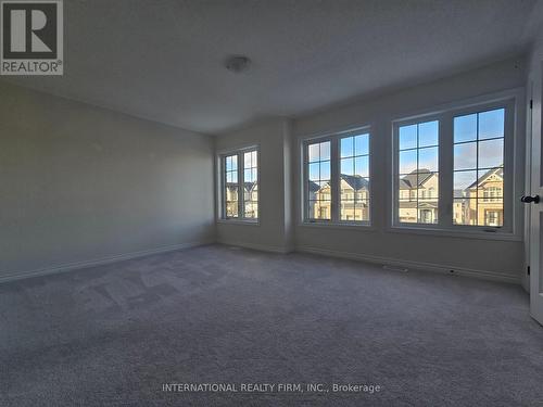 19 Hancock Crescent, Kawartha Lakes, ON - Indoor Photo Showing Other Room