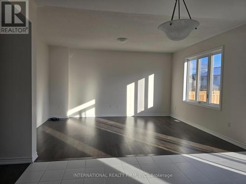 19 Hancock Crescent, Kawartha Lakes, ON - Indoor Photo Showing Other Room