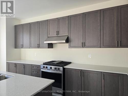 19 Hancock Crescent, Kawartha Lakes, ON - Indoor Photo Showing Kitchen