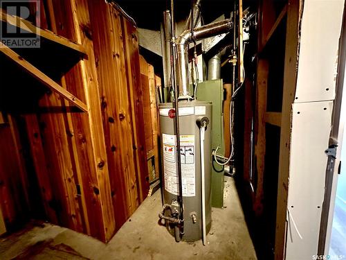 638 Redberry Road, Saskatoon, SK - Indoor Photo Showing Basement