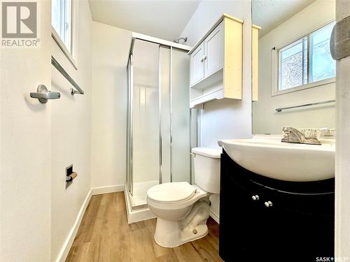 638 Redberry Road, Saskatoon, SK - Indoor Photo Showing Bathroom