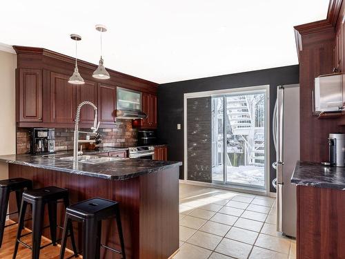 Cuisine - 4 Rue Lussier, Saint-Mathias-Sur-Richelieu, QC - Indoor Photo Showing Kitchen