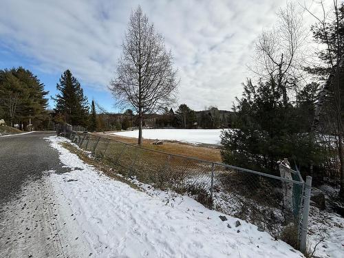 Ã proximitÃ© - Rue Labrecque, Saint-Calixte, QC 