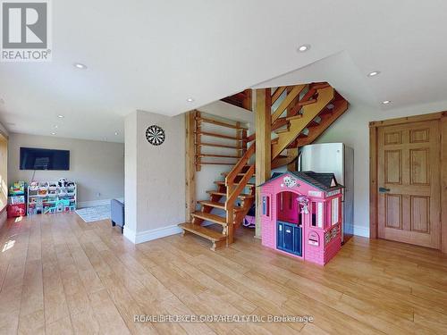 4661 Davis Drive, Whitchurch-Stouffville, ON - Indoor Photo Showing Other Room