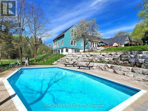 4661 Davis Drive, Whitchurch-Stouffville, ON - Outdoor With In Ground Pool With Backyard