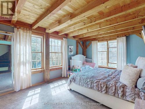 4661 Davis Drive, Whitchurch-Stouffville, ON - Indoor Photo Showing Bedroom